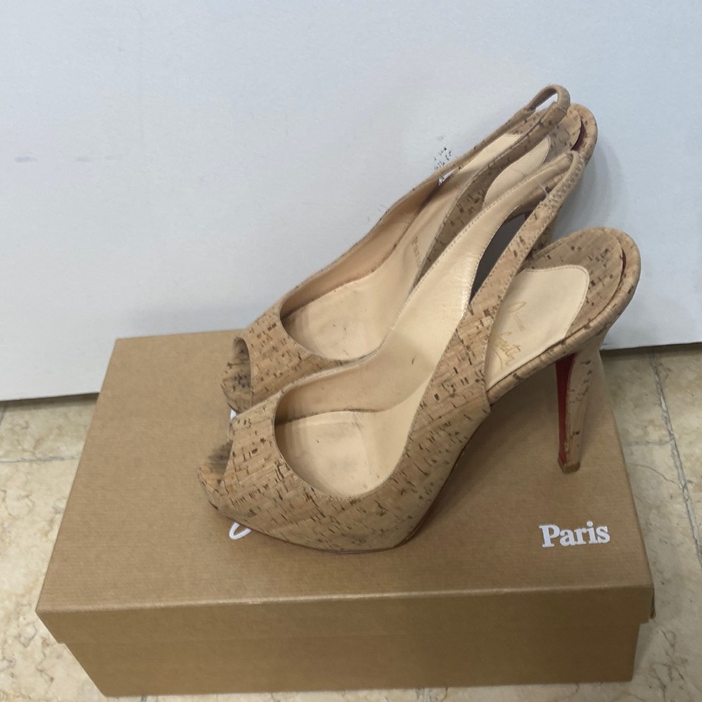 Christian Louboutin Prive 120 Cork Naturale Pumps Peekaboo Heels 39.5 (8.5-9)